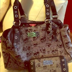 Harley Davidson purse an matching wallet